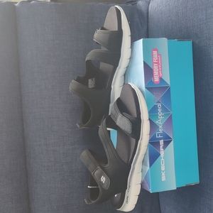 Sketchers flex approved 2.0 Summer Patrol sz 8
